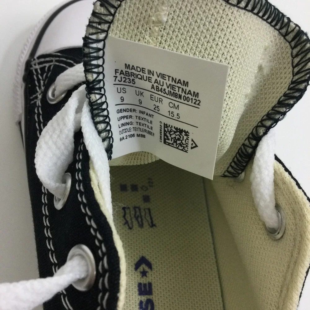 Converse Infant All Star Chuck Taylor Low Top Ox Unisex Sneaker Shoes Black 9 US